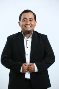 1157 PHISCA ADITYA ROSYADY (1)